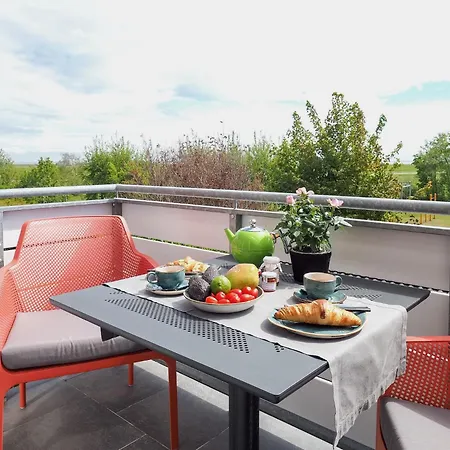 Antares Spiekerooger Gaestehaus-sonnengartenbalkon Sued Mit Blick Aufs Wattenmeer - 7 Apartment *